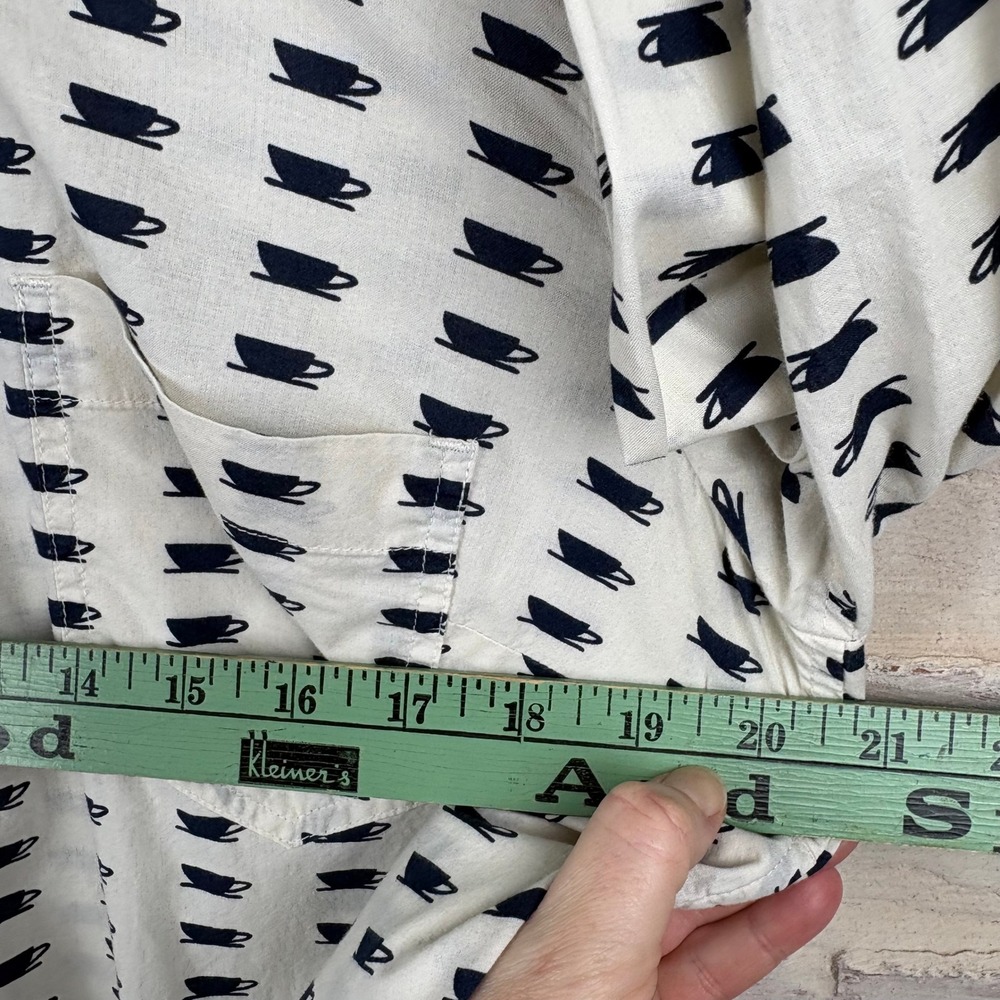 Gap Fitted Boyfriend Cup Print Button Down Shirt White Navy Preppy Cottagecore - Picture 7 of 8